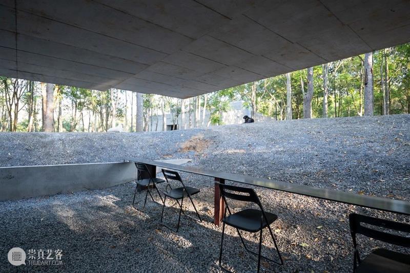 无墙无界咖啡店 / JOYS Architects 崇真艺客