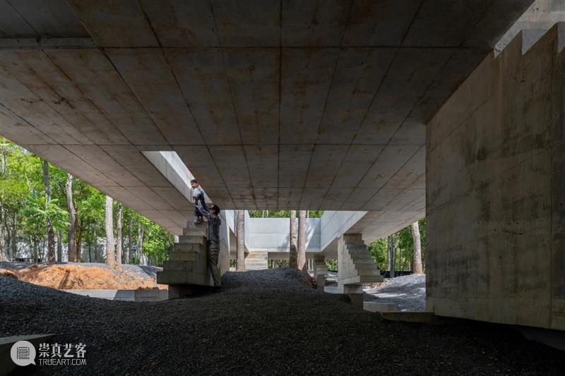 无墙无界咖啡店 / JOYS Architects 崇真艺客