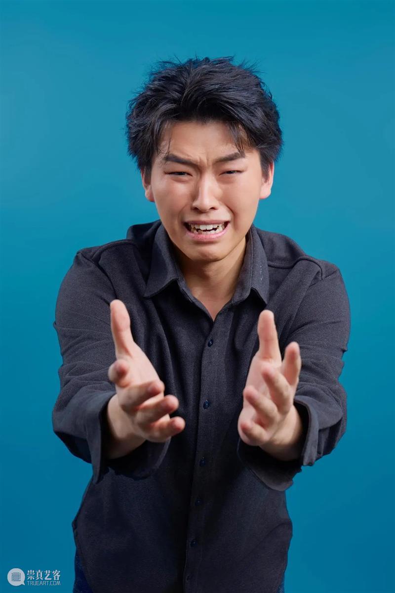 大型沉浸式硬核推理悬疑话剧《旁观者报告》11月3日首演 | “88折”限时早鸟  幕间戏剧 硬核 旁观者报告 明星 大咖 全球 北京 朔冬 警察 真相 空间 崇真艺客