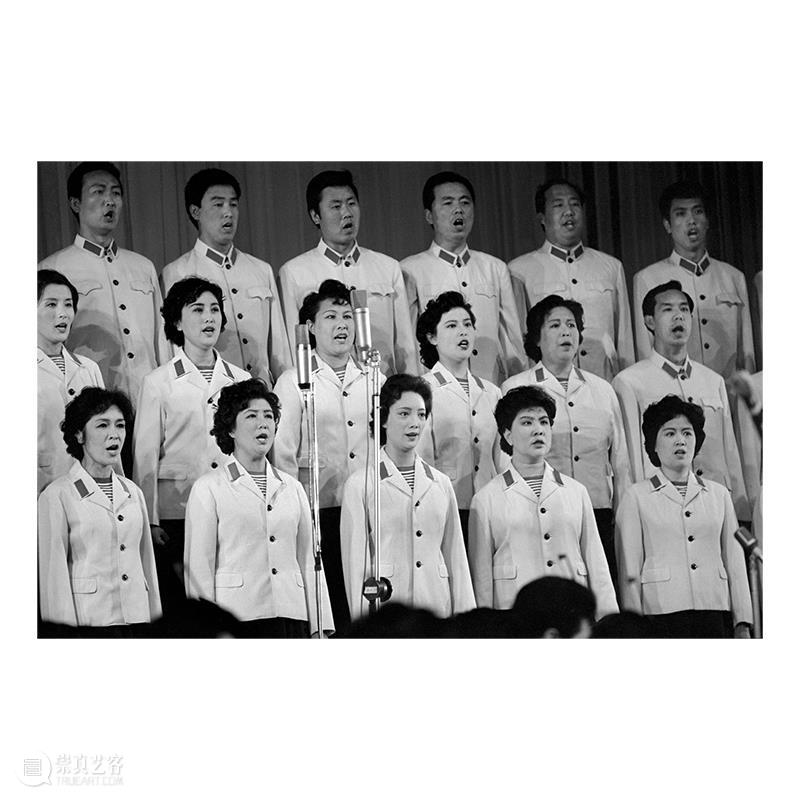 MAP展览｜“刘香成 镜头 · 时代 · 人”单元之“人群” 崇真艺客