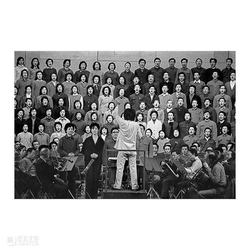 MAP展览｜“刘香成 镜头 · 时代 · 人”单元之“人群” 崇真艺客