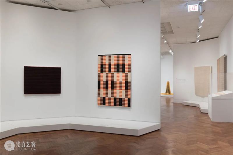 回顾安妮·阿尔伯斯（Anni Albers）重要美术馆展览 崇真艺客