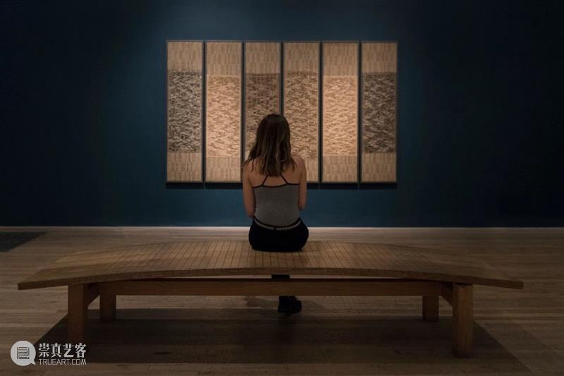 回顾安妮·阿尔伯斯（Anni Albers）重要美术馆展览 崇真艺客