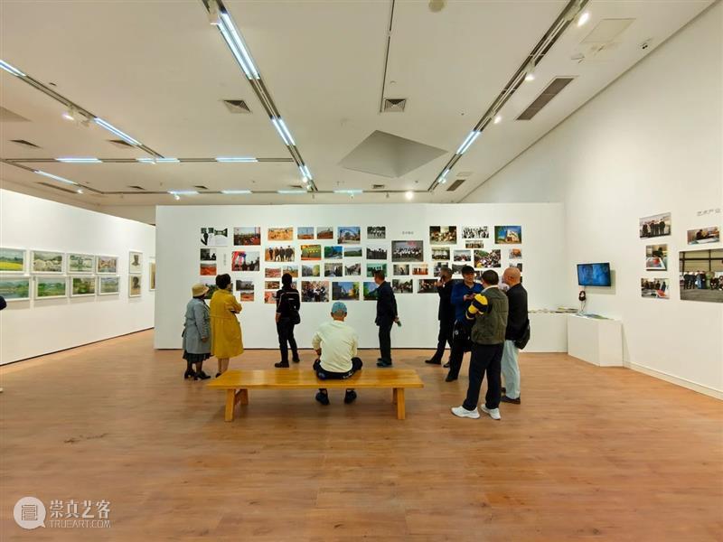 开幕现场｜“朝花夕拾：章智勇绘画作品展”圆满开幕！ 崇真艺客