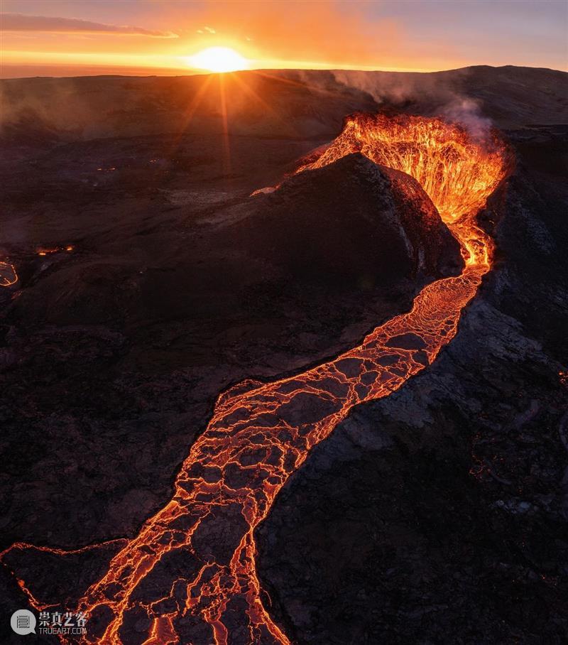 冰岛火山，大爆发前兆 崇真艺客