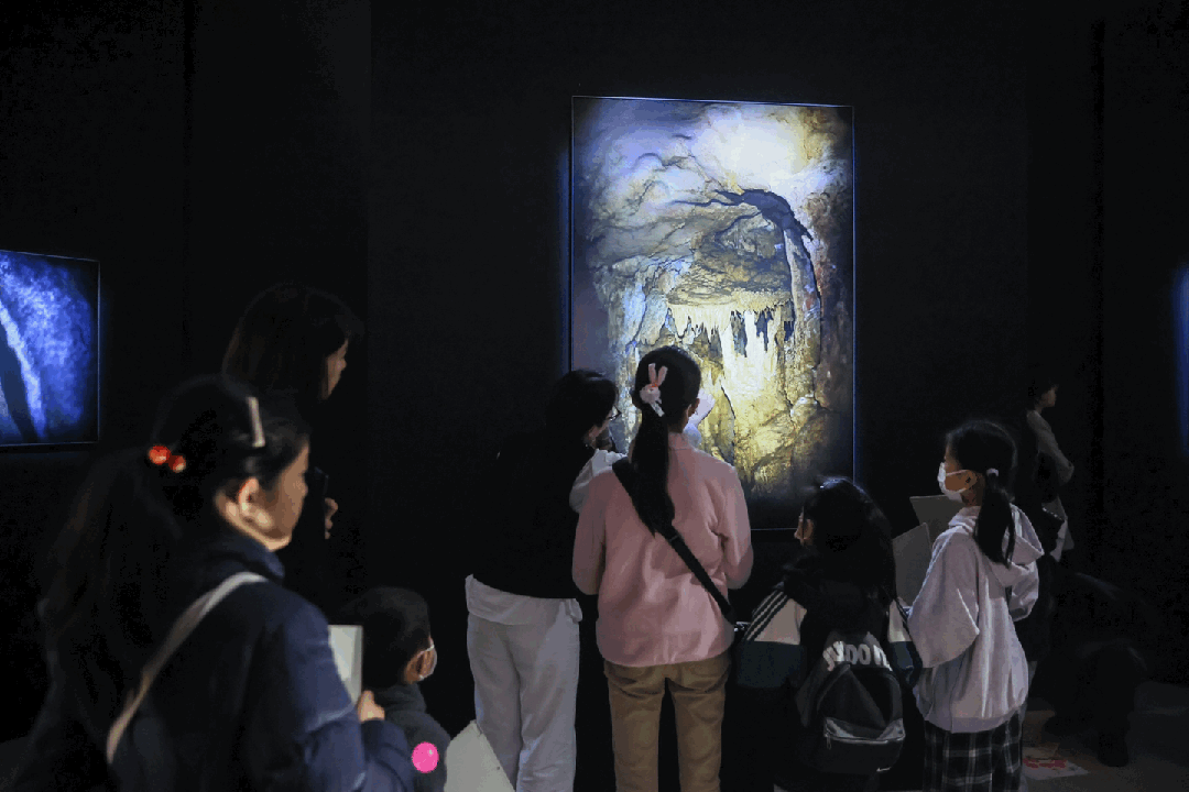上海双年展·儿童项目｜本周末，跟随宇宙探险家穿越“隐形岛屿”，聆听“地籁”之音 崇真艺客