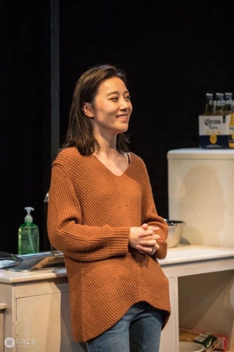 谢承颖：“让大家看到那些被坚守着的微光，便是这部剧的意义” 崇真艺客