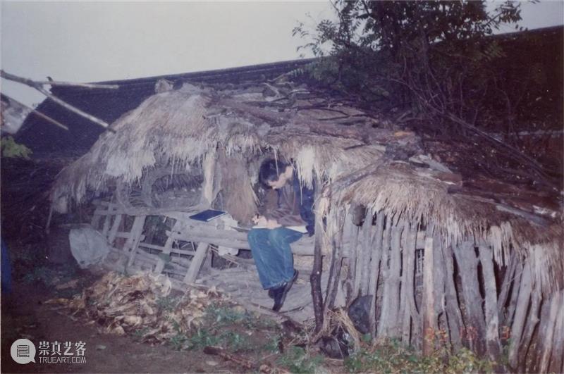 LONG×一条艺术 | 黄宇兴回顾展：呈现30年创作，早期手稿首次展出 崇真艺客