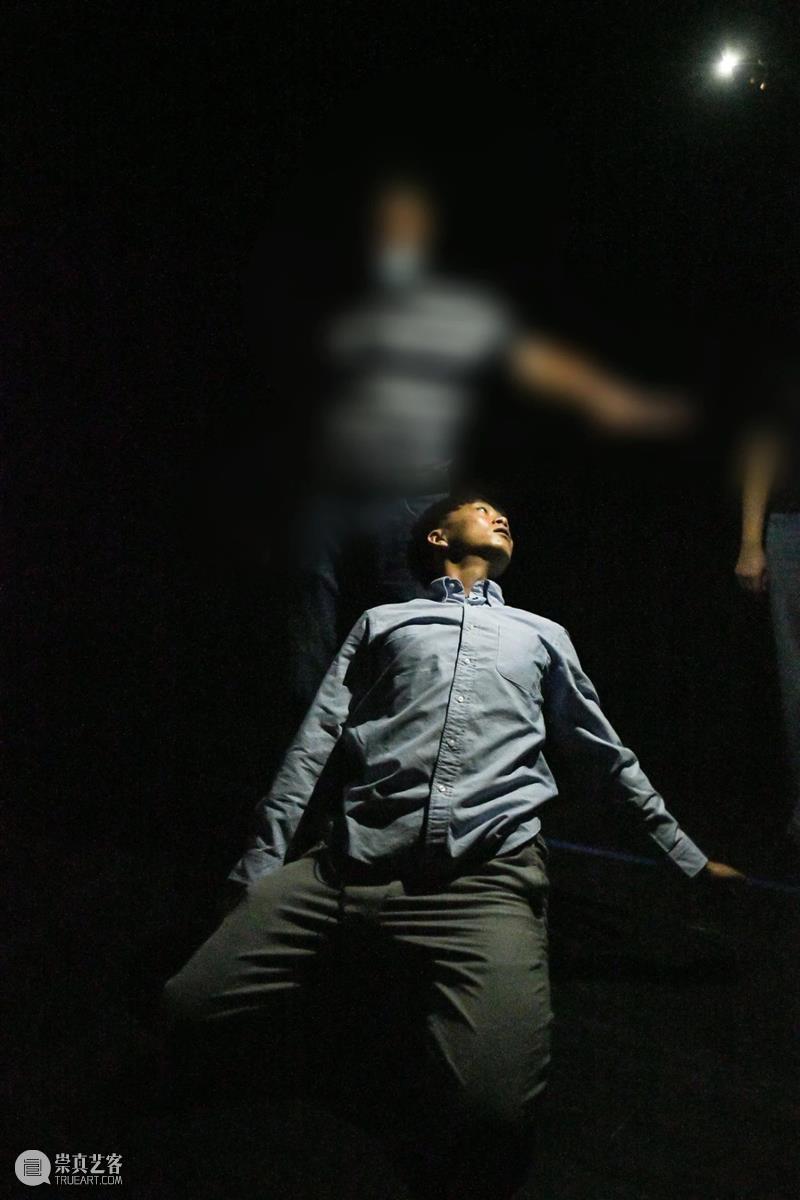 限时立减,现已开票|互动肢体表演作品《25步》早鸟优惠中 崇真艺客