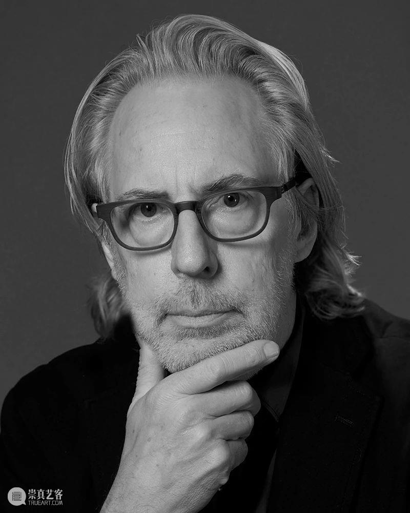 詹姆斯·威灵(James Welling)展览回顾|维也纳艺术论坛美术馆个展《变形记》 崇真艺客