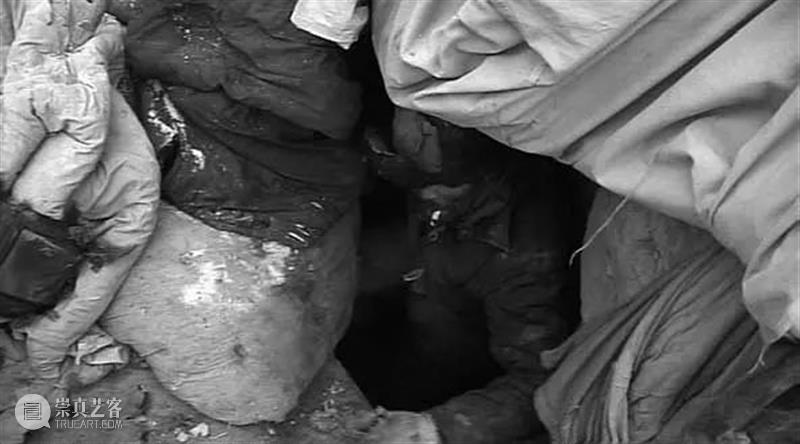 乔治 · 迪迪-于贝尔曼 | 无名者 崇真艺客