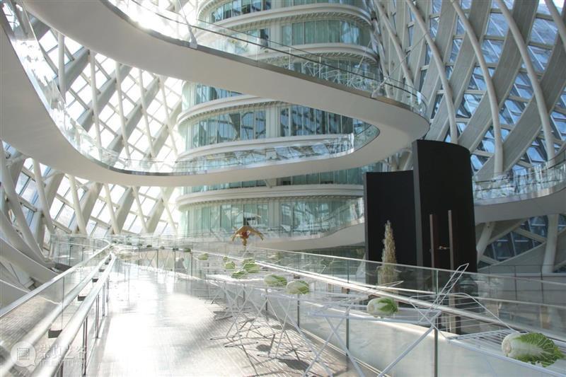 与艺术家面对面 |  元媒体艺术春季沙龙—陆蓉之 & 赵小黎：关于元宇宙艺术本质的对话 崇真艺客