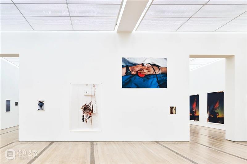回顾沃尔夫冈·提尔曼斯（Wolfgang Tillmans）重要美术馆个展 崇真艺客
