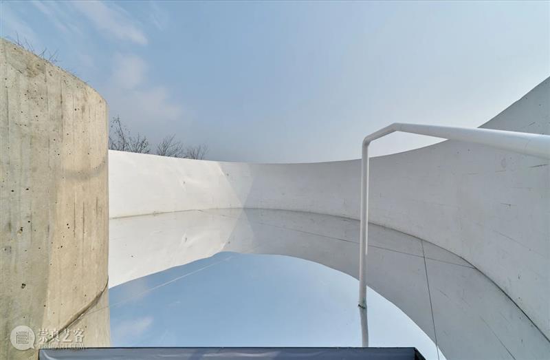 在UCCA沙丘美术馆，探索“鸟头：云云”的现实与虚幻 博文精选  UCCA沙丘美术馆 鸟头 崇真艺客