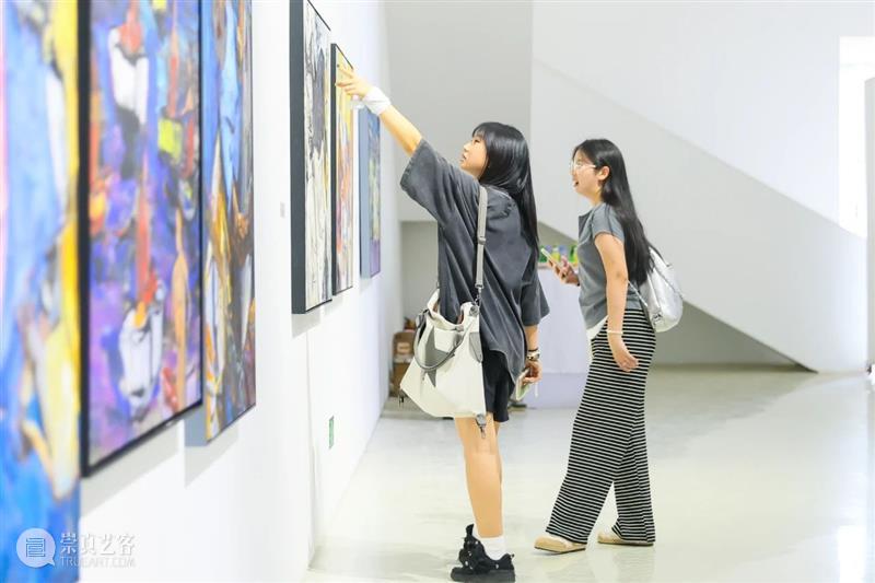 开幕现场｜「独持偏见」翁吼吼艺术研究展 崇真艺客