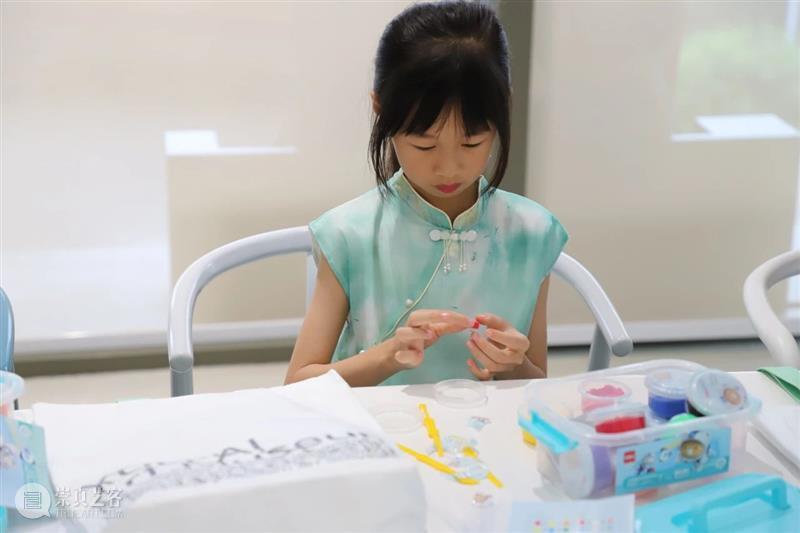 活动回顾|童趣六一:美术馆的艺“塑”工坊 崇真艺客
