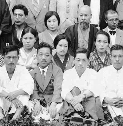 前卫书法和抽象绘画往事 | 国家美术·关注 崇真艺客