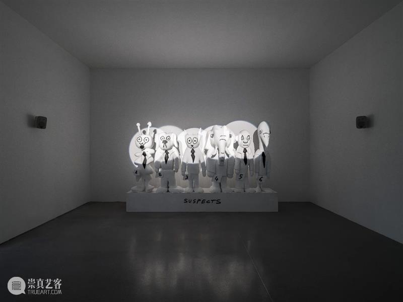 肖像背后的故事｜怪诞面孔之下，是自嘲，还是坏品味？ 崇真艺客