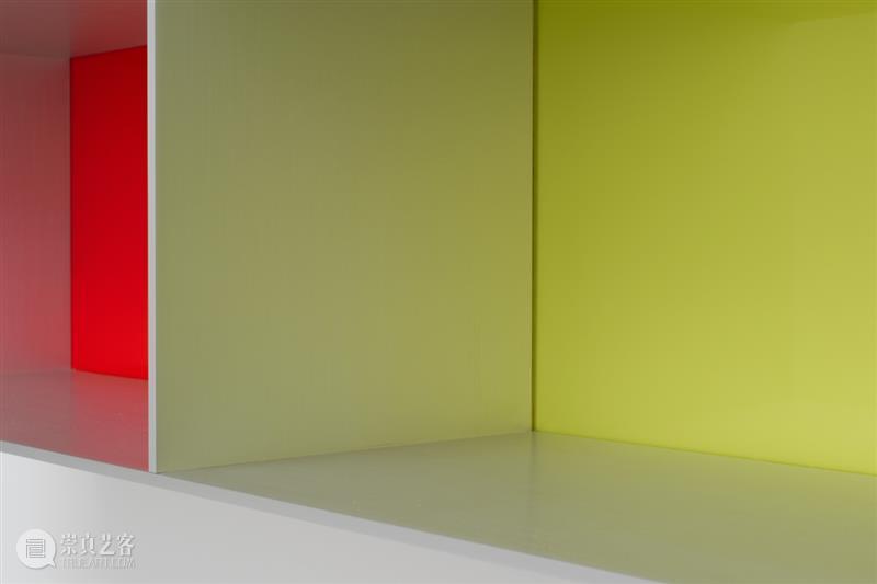高古轩巴塞尔｜Donald Judd 聚焦空间与色彩的墙面作品 崇真艺客