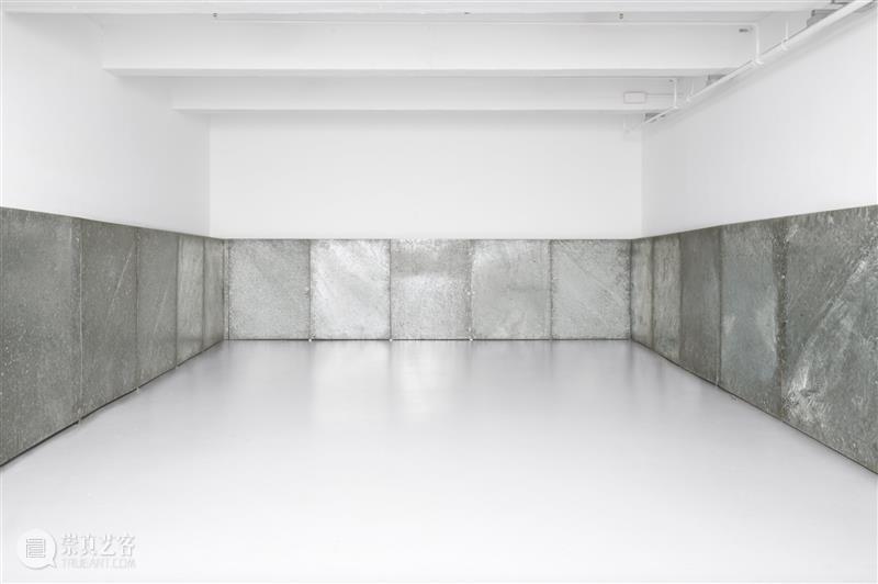 高古轩巴塞尔｜Donald Judd 聚焦空间与色彩的墙面作品 崇真艺客