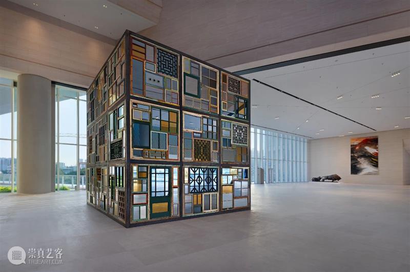 新闻｜刘建华、宋冬、尹秀珍、张晓刚、政纯办作品正于广州美术馆展出 崇真艺客