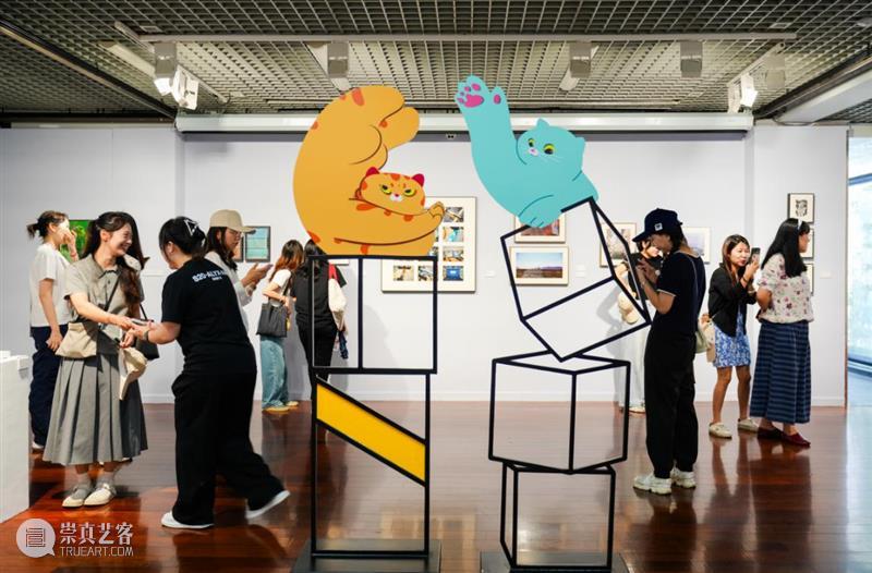 展览推介（东湖馆）| “逐梦前行”艺术作品展 崇真艺客