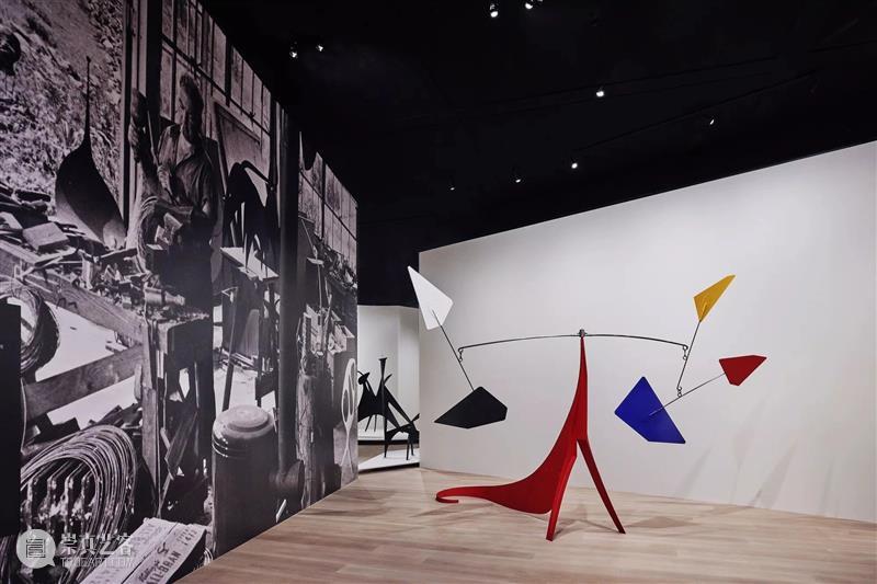现场|亚历山大·考尔德近35年首次日本大展「日本印象」正在麻布台之丘画廊展出 崇真艺客