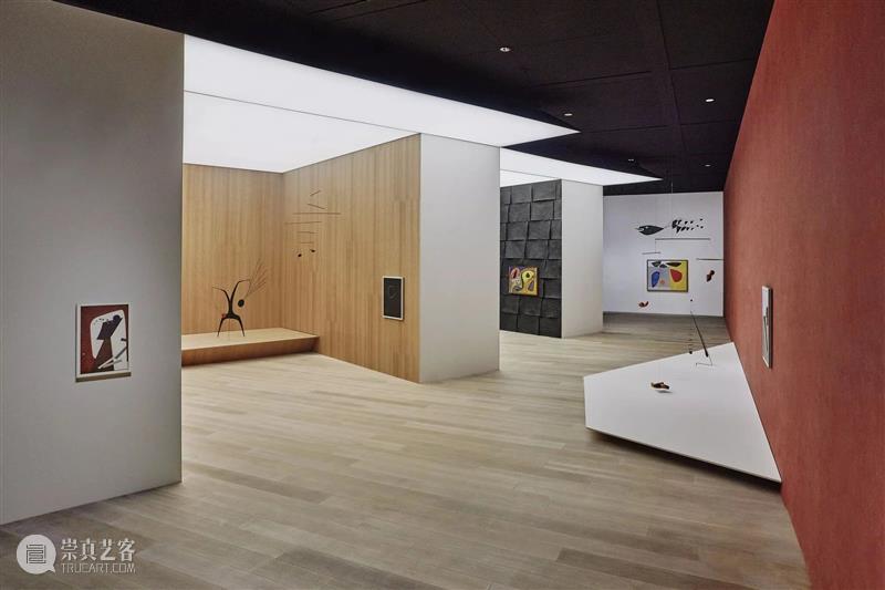 现场|亚历山大·考尔德近35年首次日本大展「日本印象」正在麻布台之丘画廊展出 崇真艺客