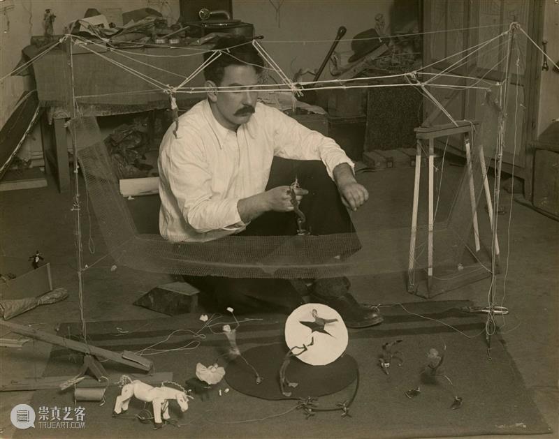 现场|亚历山大·考尔德近35年首次日本大展「日本印象」正在麻布台之丘画廊展出 崇真艺客