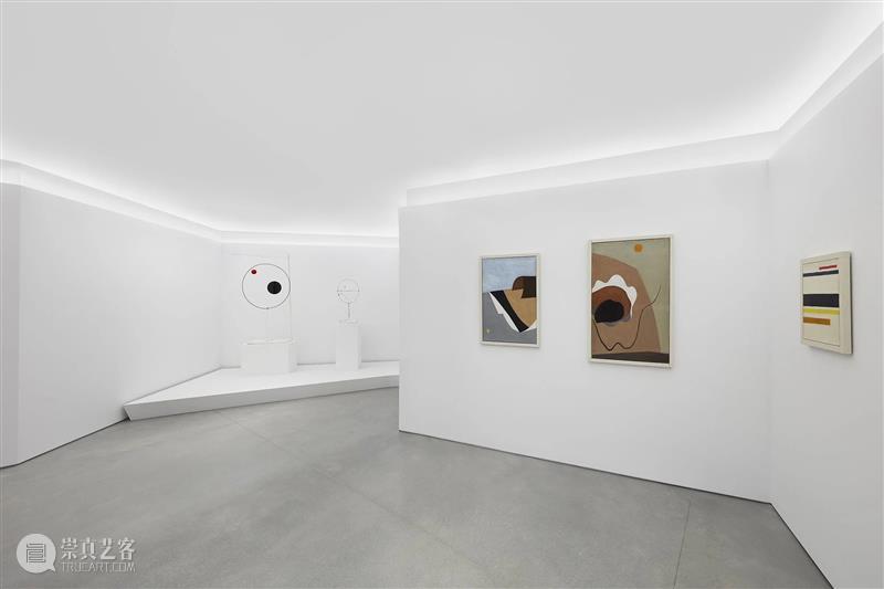现场|亚历山大·考尔德近35年首次日本大展「日本印象」正在麻布台之丘画廊展出 崇真艺客