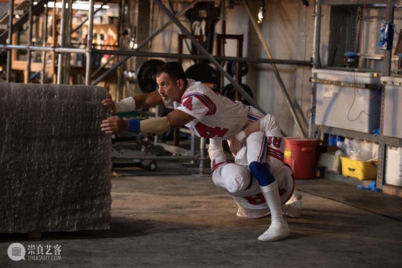 马修·巴尼：萦绕一生的冲击时刻 崇真艺客