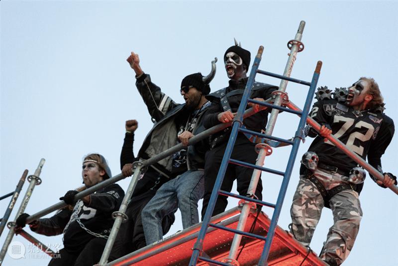 马修·巴尼：萦绕一生的冲击时刻 崇真艺客