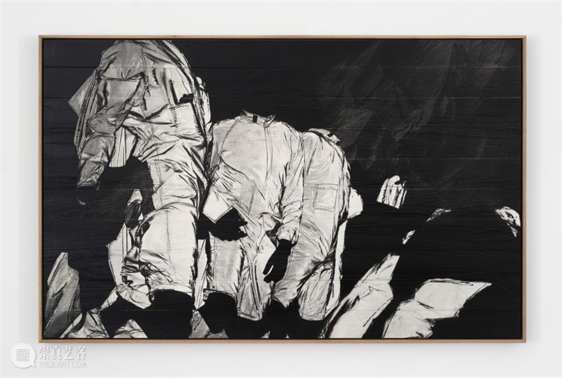 贝浩登巴黎｜ JR 个展 “在光中” —— 黑暗蕴藏着光明的恩惠 崇真艺客