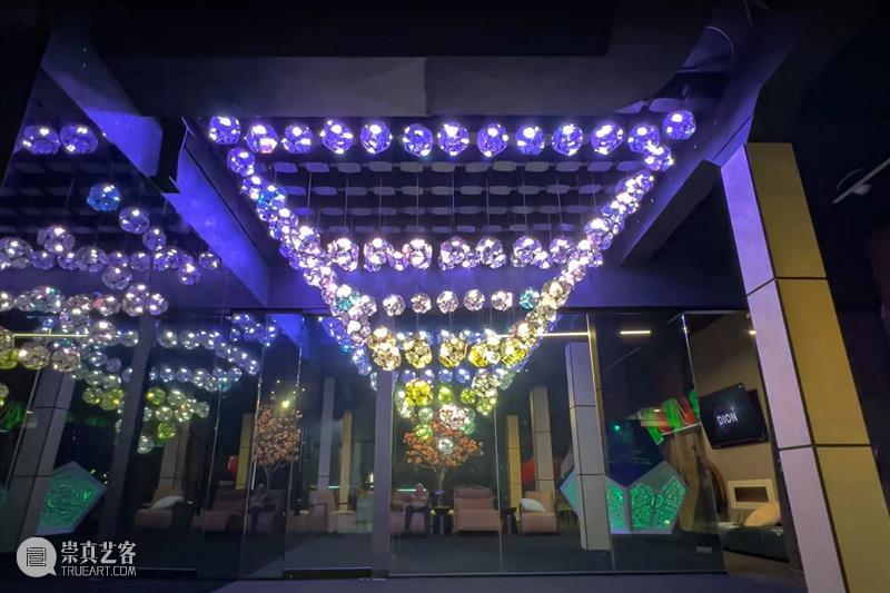 互动灯光艺术案例（五） 崇真艺客