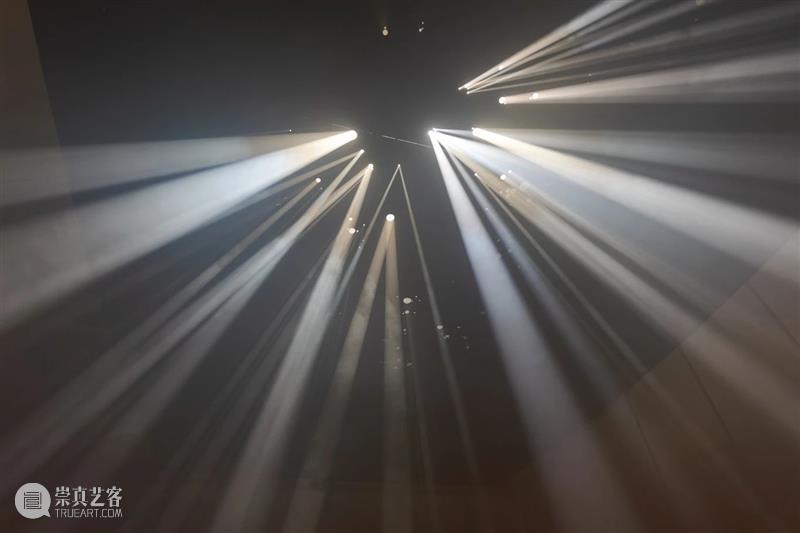 互动灯光艺术案例（五） 崇真艺客