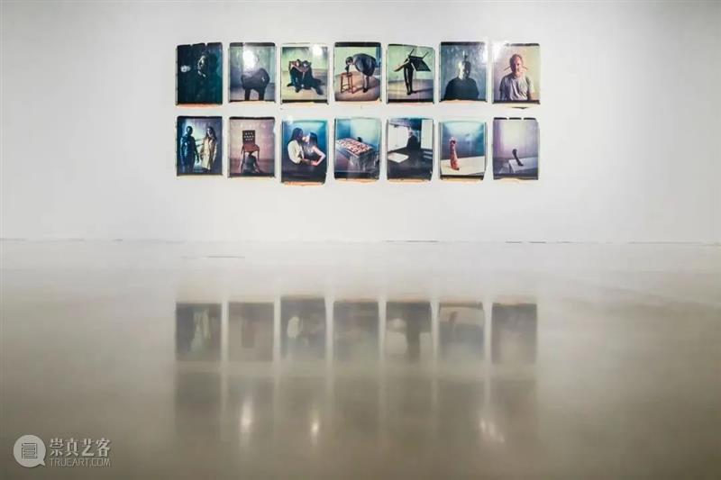立木艺术家 | 欧文·沃姆个展于上海复星艺术中心开展,集结艺术“梦游者” 视频资讯 艺术家 欧文 沃姆 梦游者 上海复星艺术中心 立木 艺术 Wurm 个展 Dreamwalkers 崇真艺客