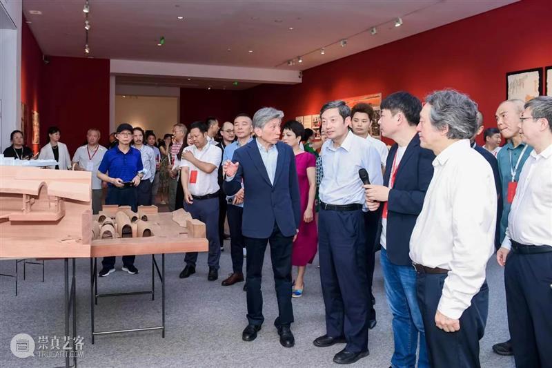 现场丨第十四届全国美术作品展览艺术设计作品展在重庆开幕 崇真艺客