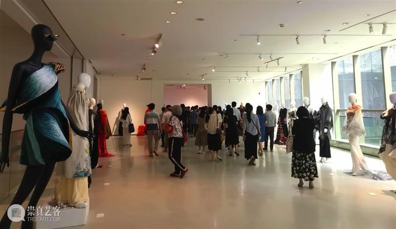 现场丨第十四届全国美术作品展览艺术设计作品展在重庆开幕 崇真艺客