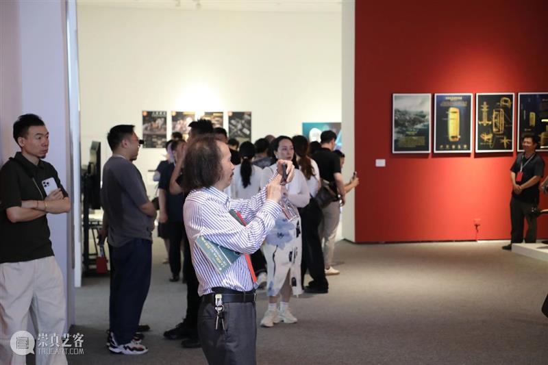 现场丨第十四届全国美术作品展览艺术设计作品展在重庆开幕 崇真艺客