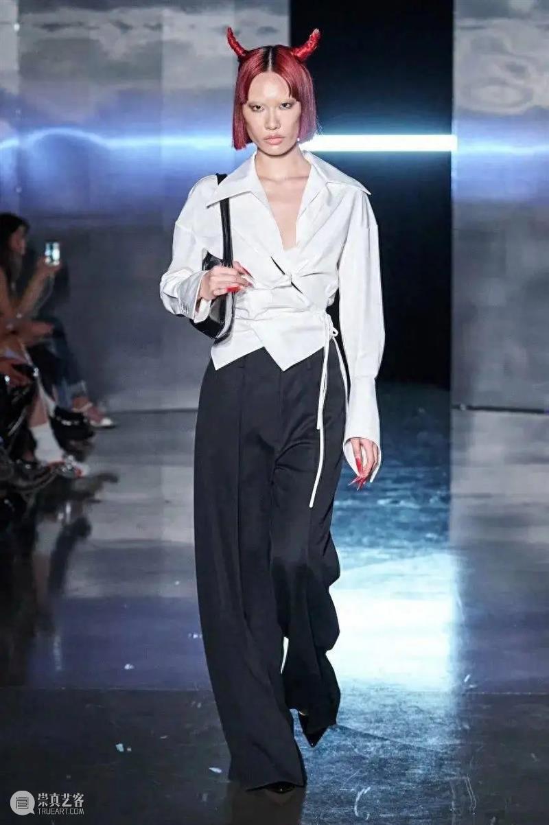 【IFA-艺术赏析】Grace Ling | 古怪而优雅的女性气质-可持续时尚穿戴 崇真艺客