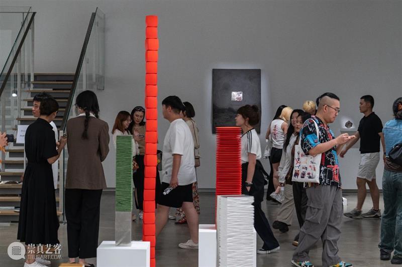 白石画廊北京｜开幕现场：坪田昌之、金理有、斑万字三人展《隐形维度》 崇真艺客