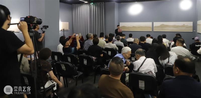 梦之旅——章嘉陵艺术展今开幕 崇真艺客