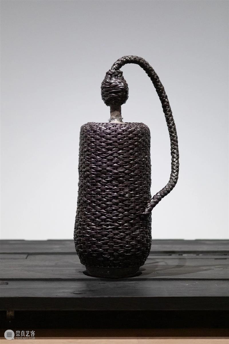 白立方艺术家 | 西斯特·盖茨(Theaster Gates)个展Afro-Mingei在东京森美术馆举行 崇真艺客