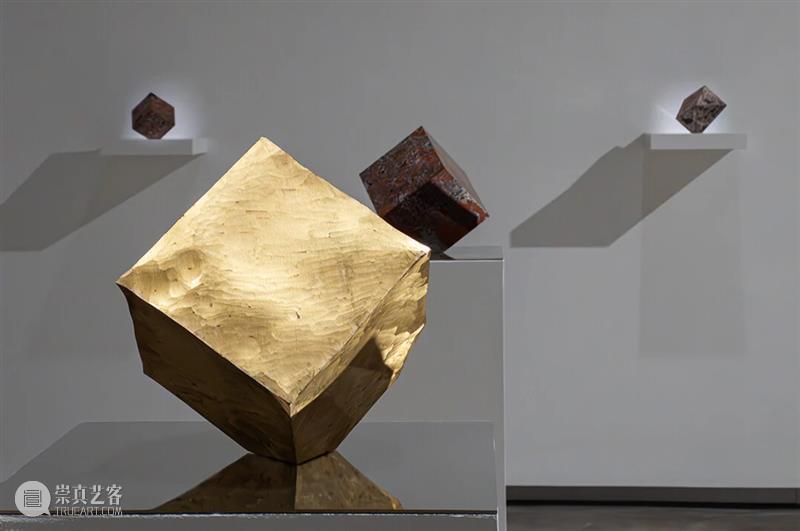Artist Talk |斑万字 × 土方明司:进化的传统与当代艺术的融合(下) 崇真艺客