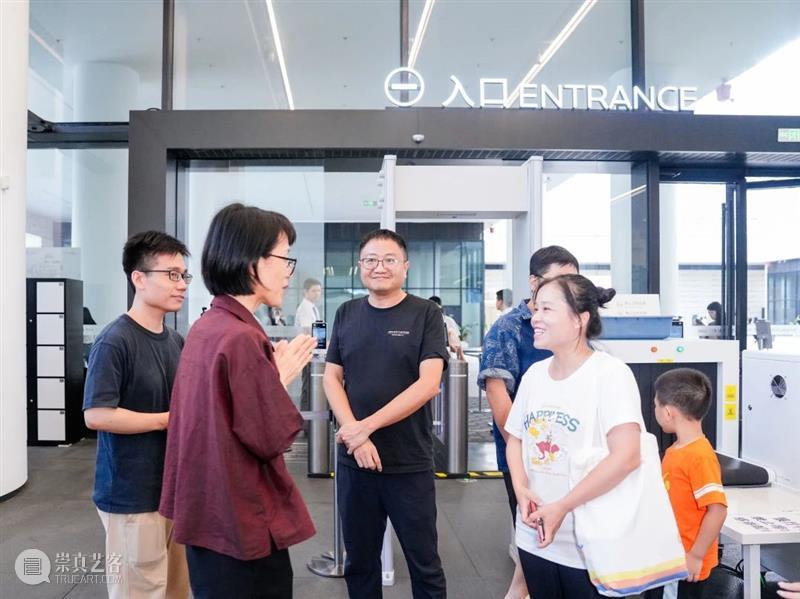 美好的相遇 | 深圳美术馆(新馆)迎来第100万名观众 崇真艺客