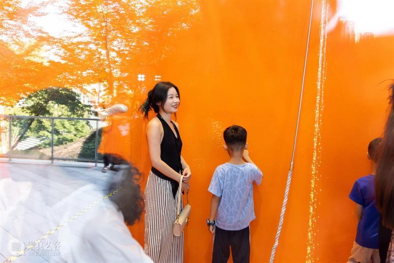 开幕 | “有记花房”&“过曝的金丝绒” 崇真艺客