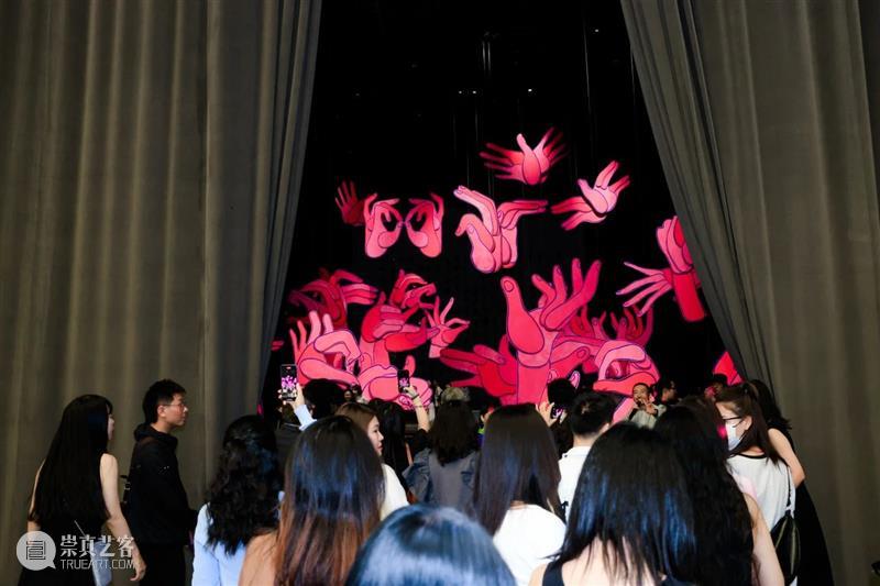 MOCA 艺术家来了 | “90后顶级剪纸艺术家”陈粉丸的拿手好“戏”！ 崇真艺客