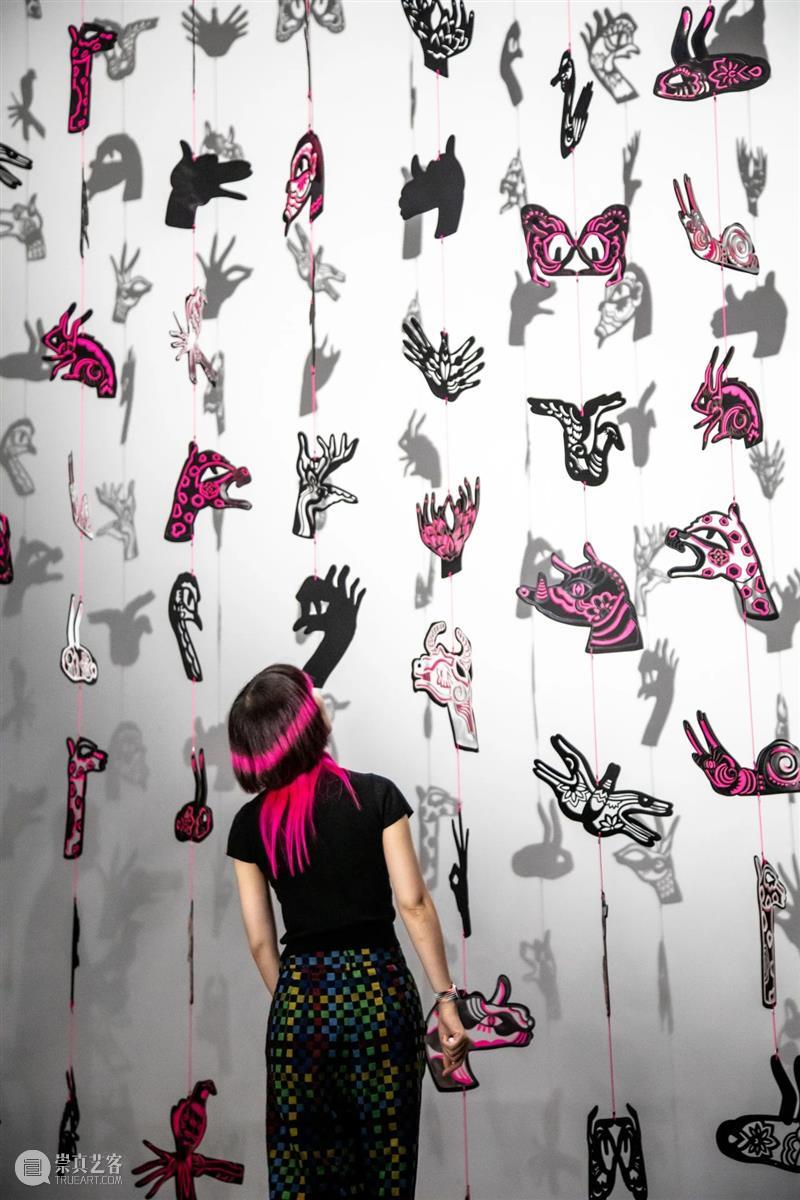 MOCA 艺术家来了 | “90后顶级剪纸艺术家”陈粉丸的拿手好“戏”！ 崇真艺客