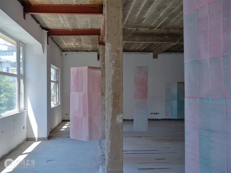 not sure i rmb | Guo-Liang Tan: Another Folding Scene 崇真艺客