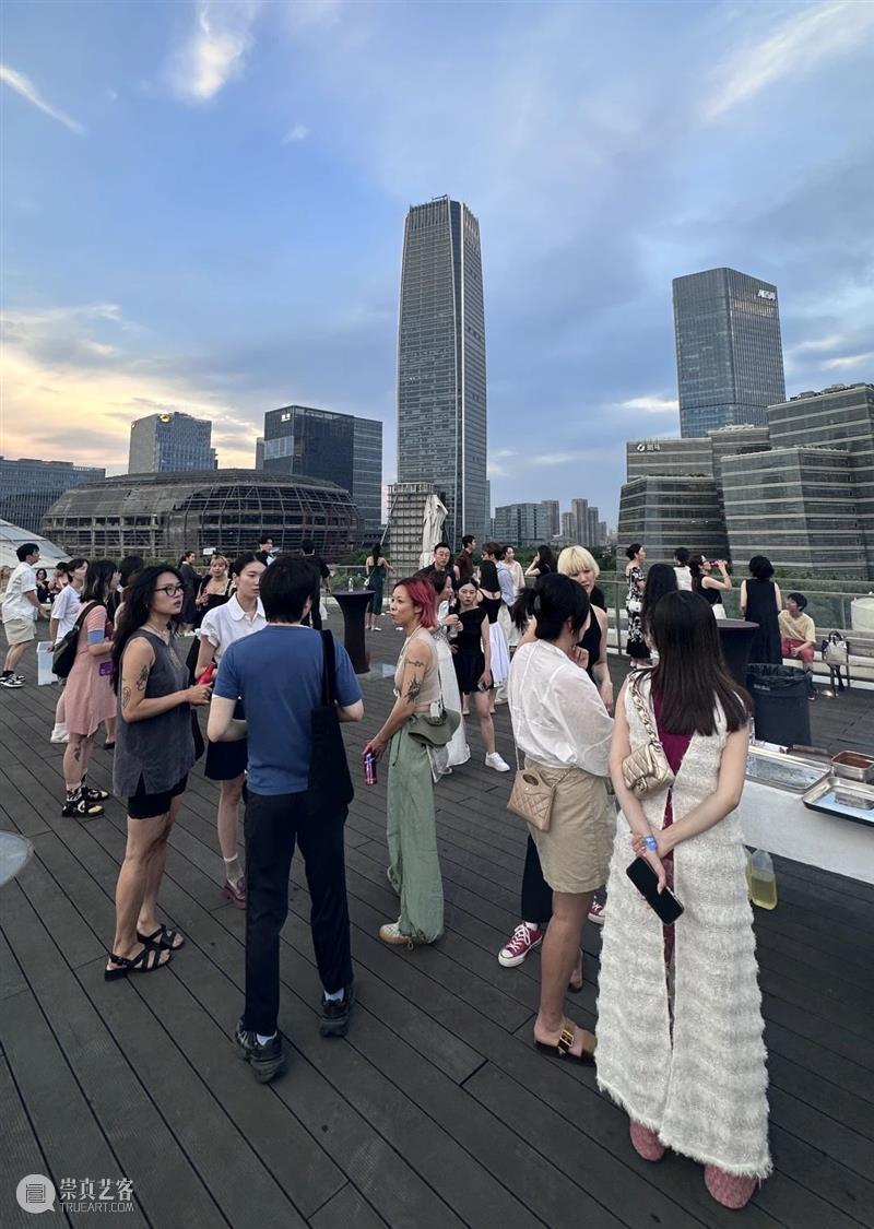TANK展览｜双展开幕现场 视频资讯 TANK Shanghai 崇真艺客